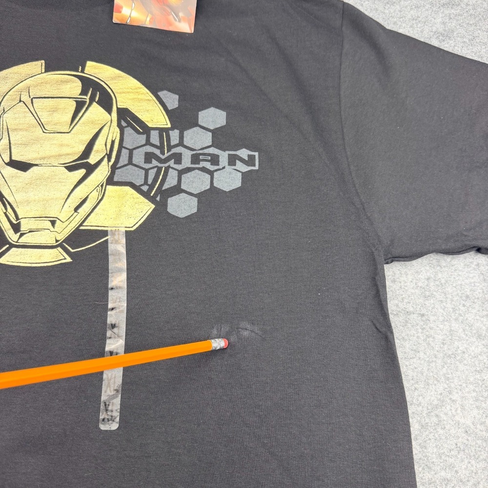 Iron Man 2008 Movie Mad Engine Gold Face T-Shirt Black XL New With Tags - Picture 4 of 15